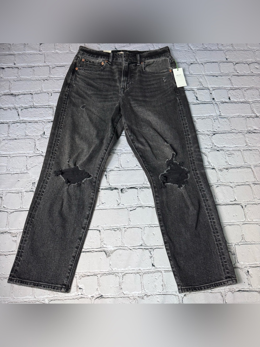 AE77 Black Distressed High Rise Straight Mom Jean Organic Cotton Size 8 Short